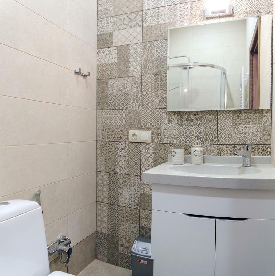 Home@97 On Aghmashenebeli Avenue Tbilisi Eksteriør bilde